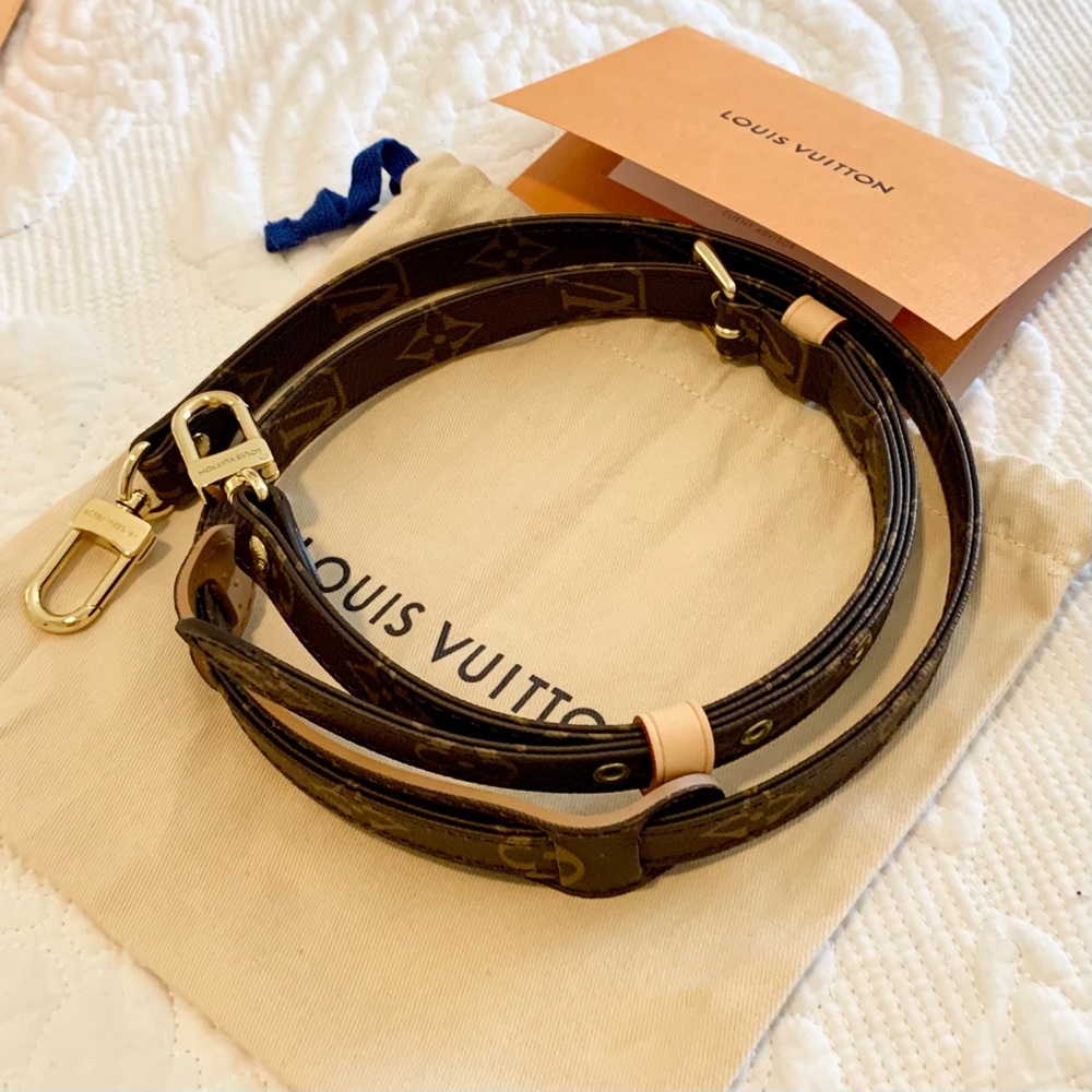 2021💯authenticLV monogram strap bought in 2021